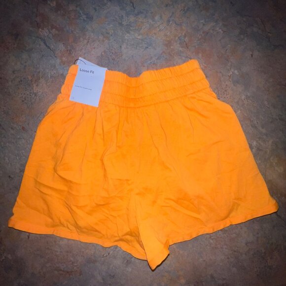 Nike Dri-Fit Loose Fit Orange Athletic Shorts For kids, XS - Picture 2 of 11